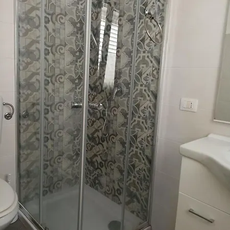 Miramare سكولييتي
